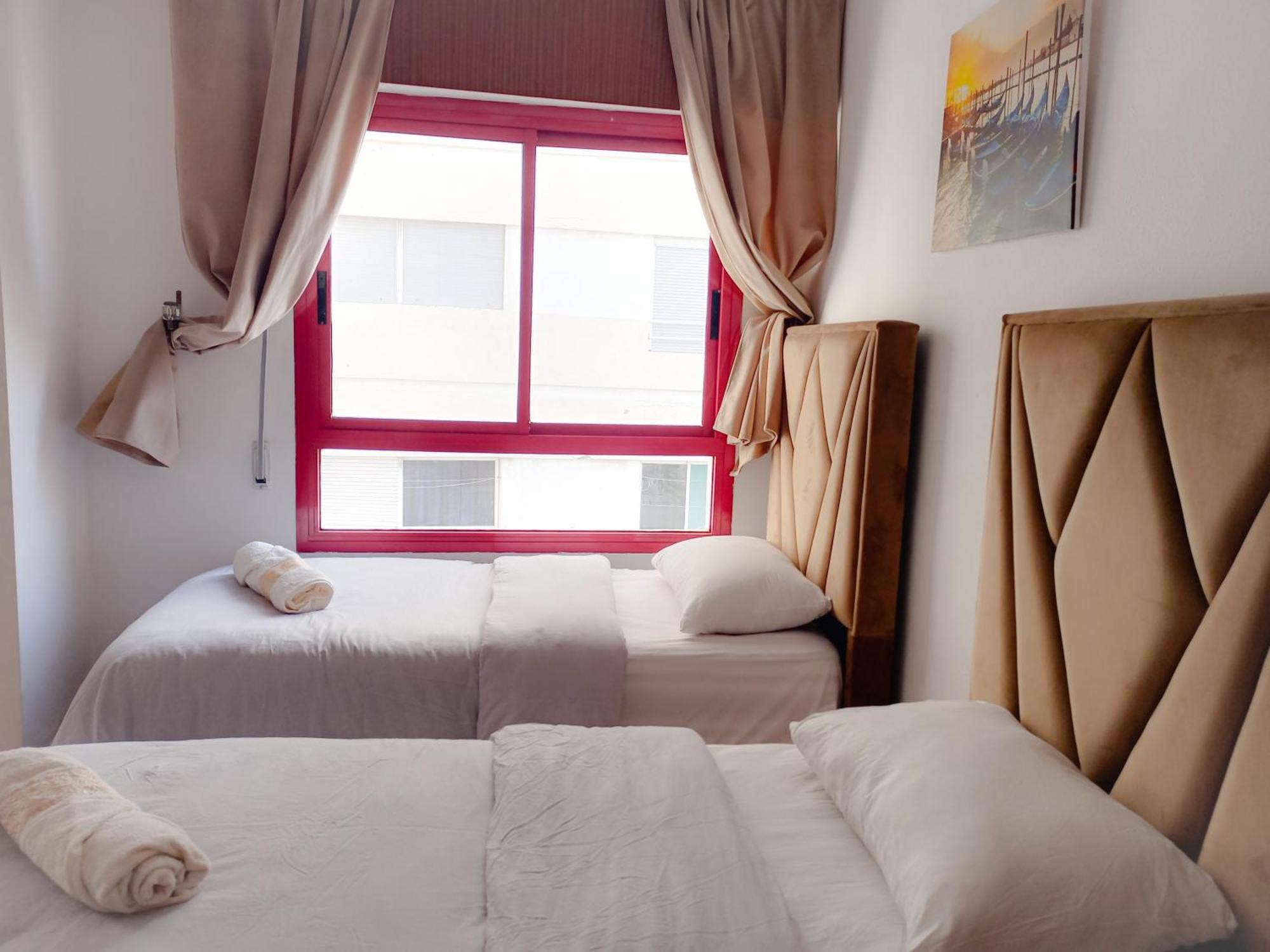 Appartement A Malabata En Face Centre Commercial Megarama & La Gare De Tgv M2 Танжер Екстериор снимка